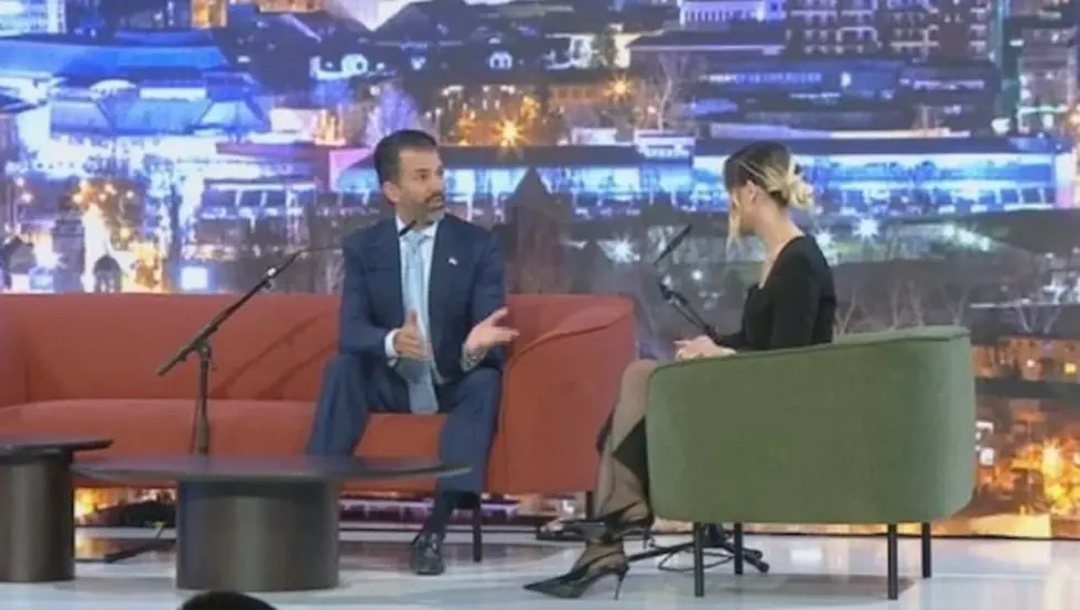 Трамп Млађи панел