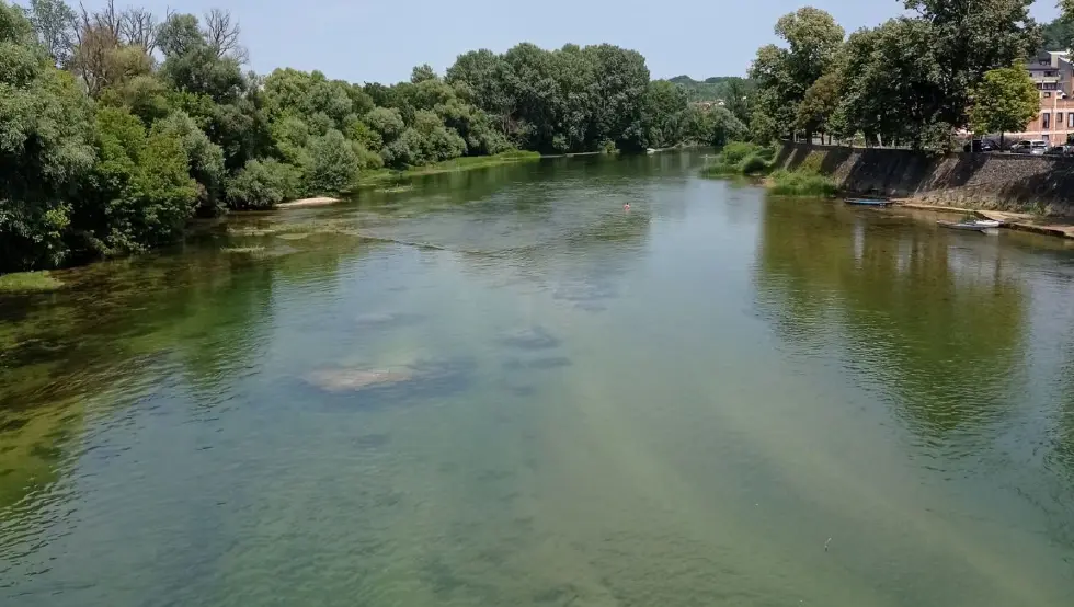 Уна, лијепо вријеме, ријека, природа, сунчано