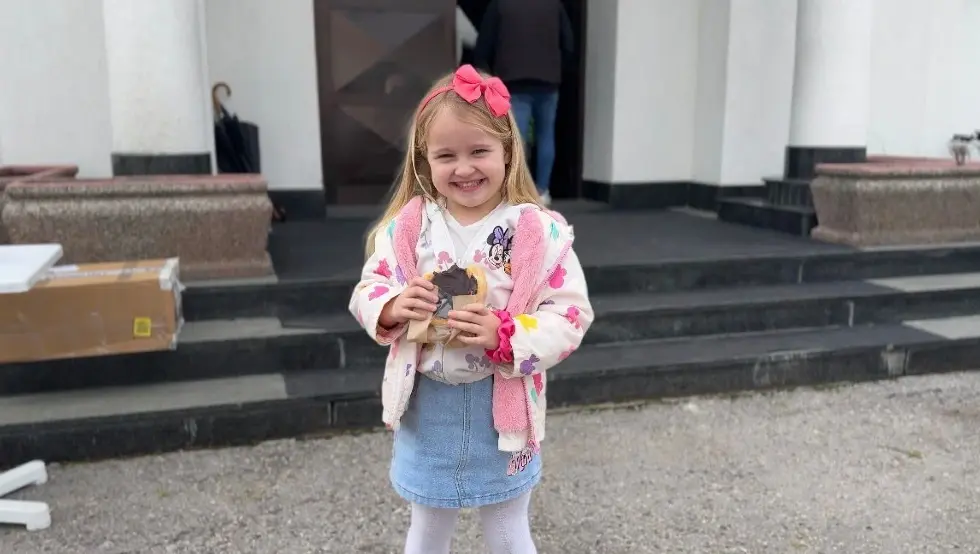 "Крофне из блока" у сусрет Васкрсу: Бањалука прикупила скоро 23.000 КМ за вишечлане породице!