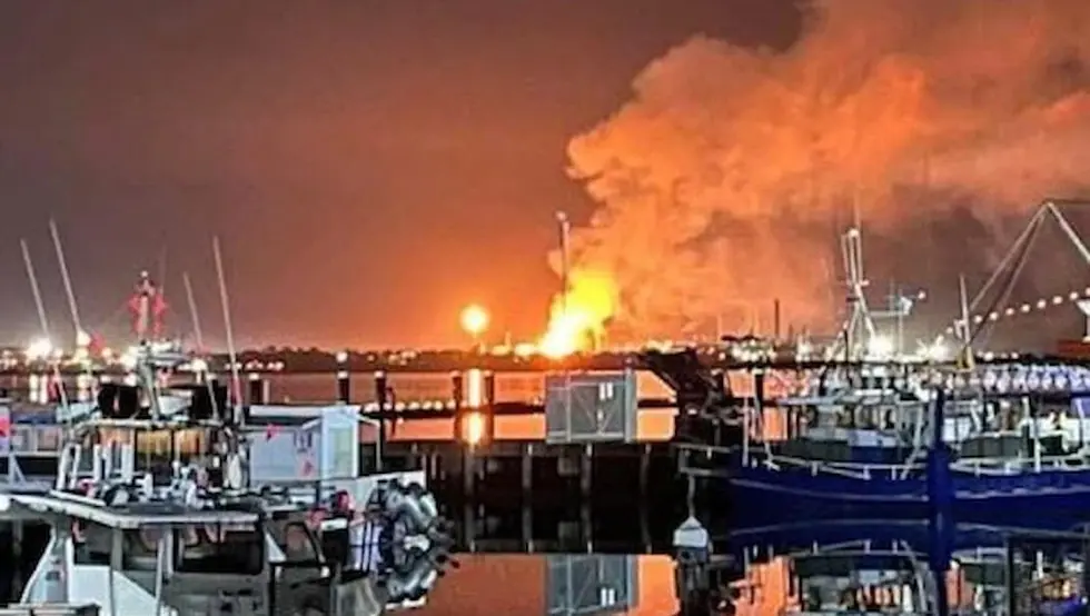 Аустралија пожар рафинерија