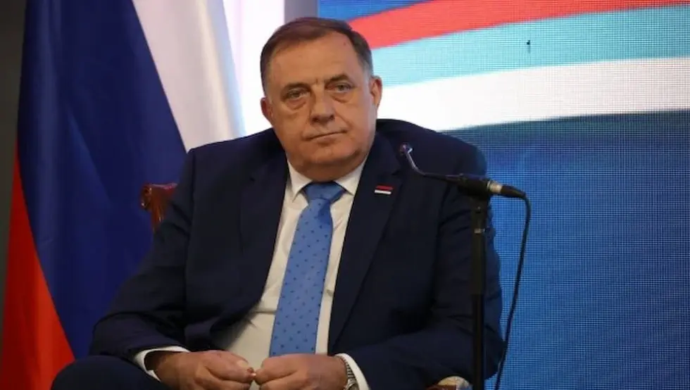 Милорад Додик