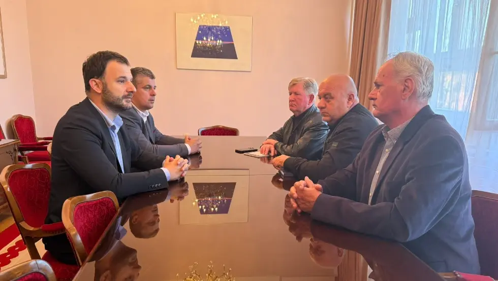 Подршка Града Приједора Пољопривредној задрузи „Кооператива“, циљ очување домаће производње