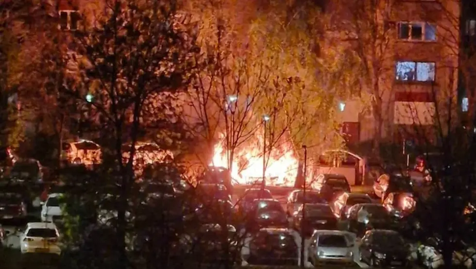 Запалили намјештај