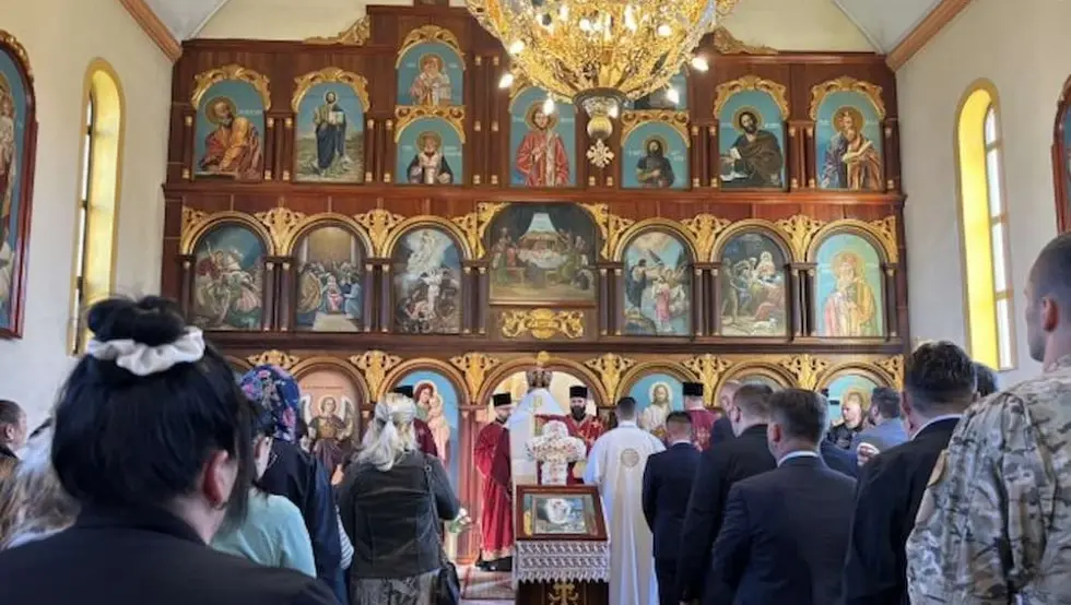 Епископ Сава служи литургију у Козарској Дубици поводом Дана сјећања