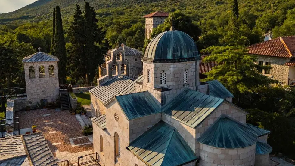 требиње, сунчано, црква