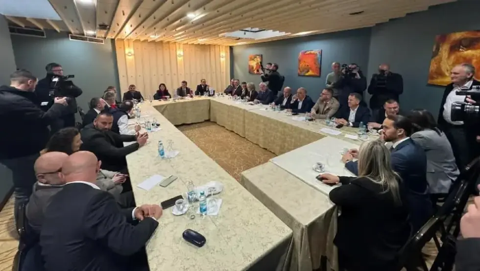 опозиција споразум