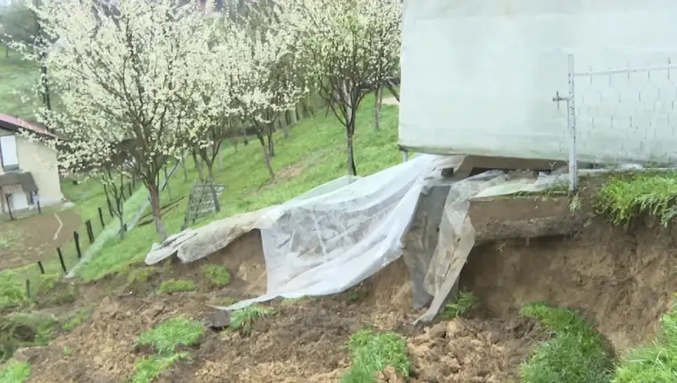 Нова клизишта у Зворнику, Лопарама и Сребреници