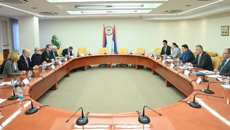 Стевандић: ОХР и стране судије у Уставном суду БиХ опструишу вољу за договором