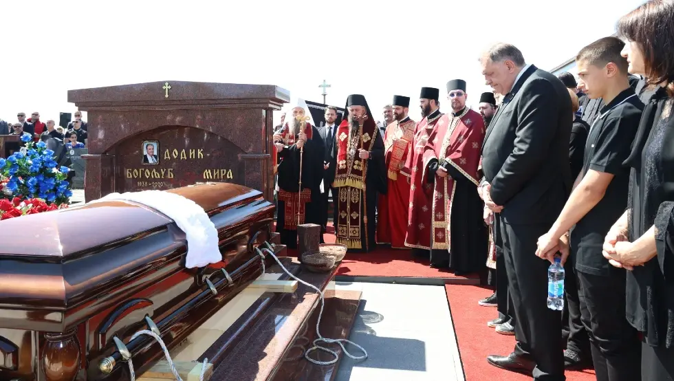 Сахрана Мире Додик