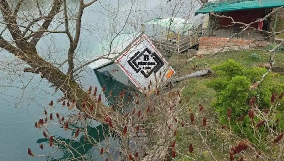 Трагедија у Бихаћу: Камионом слетио у Уну па погинуо