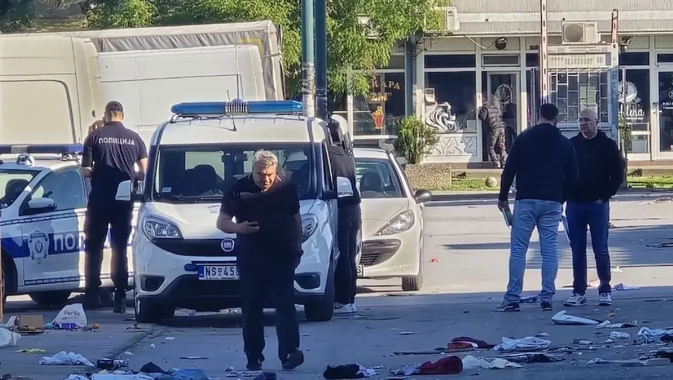 Експлозија у Новом Саду: Дјечак пронашао бомбу у смећу, па је активирао