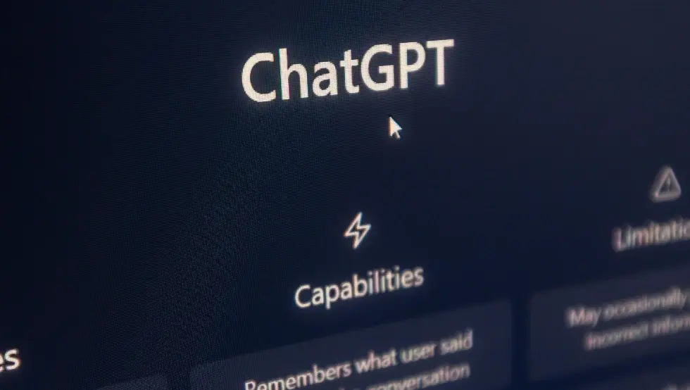 Пао ChatGPT широм свијета: Ево шта су поручили из "OpenAI"