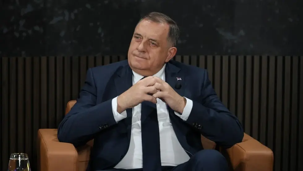 Милорад Додик
