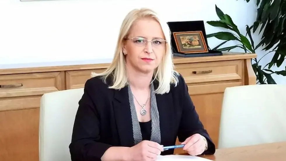 Сњежана Новаковић Бурсаћ