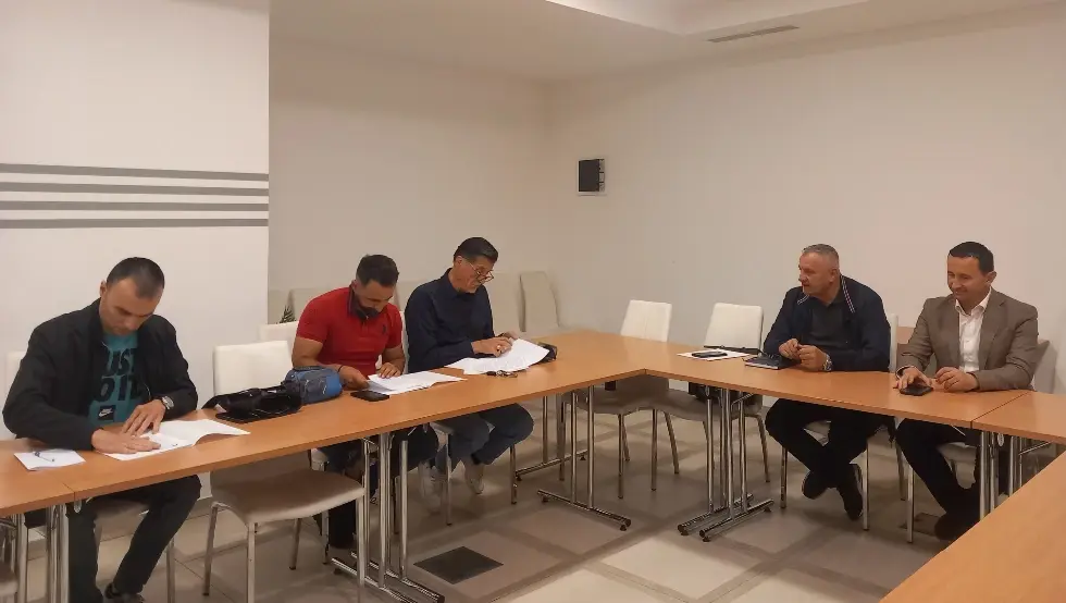 потписан уговор