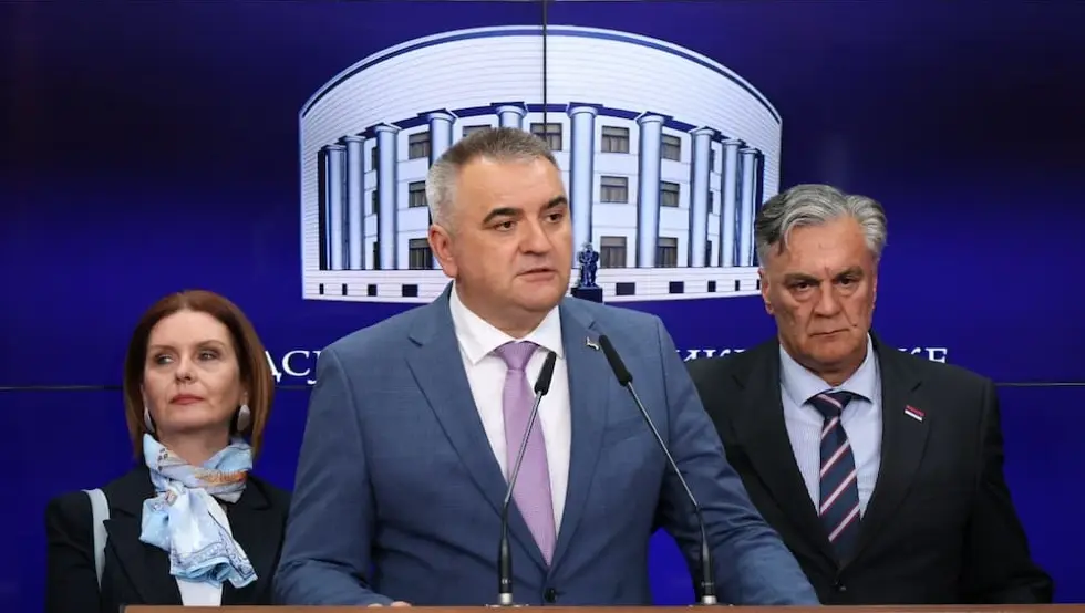 Саво Минић