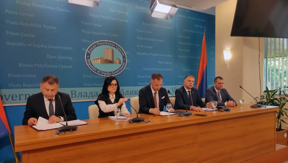 Влада РС