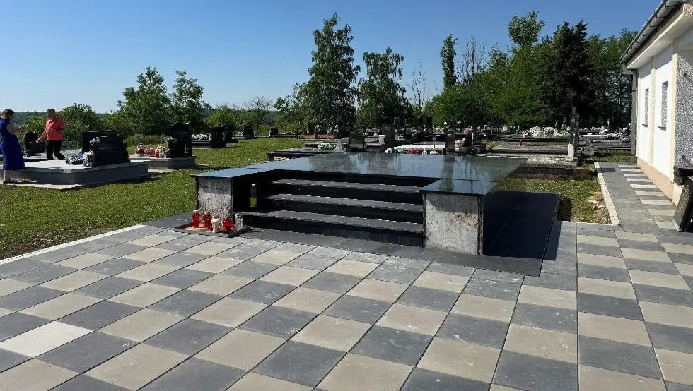 споменик Дервента