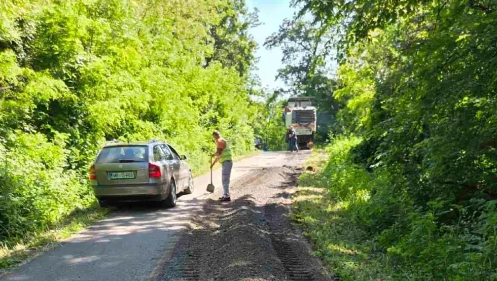 Почела обнова пута до споменика Бранку Пантелићу Пантеру