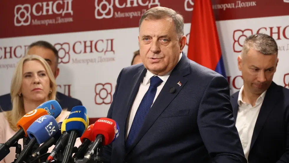 Милорад Додик
