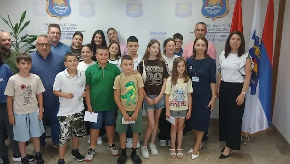 Модрича: Пријем за дјецу и наставнике са КиМ