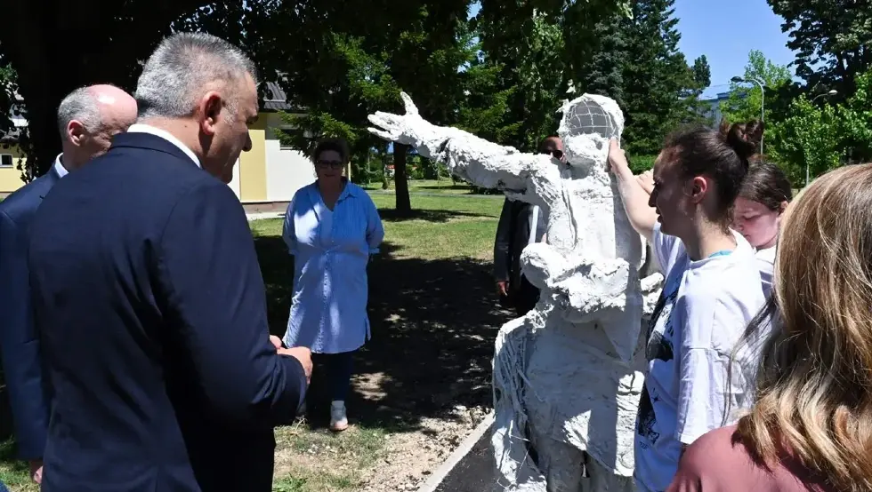 Минић у посјети Универзитету у Бањалуци