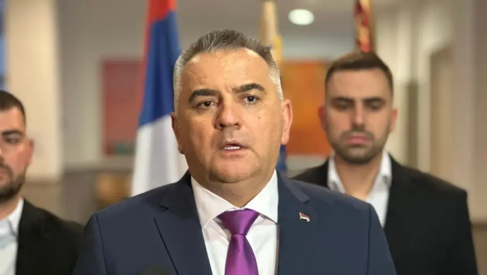 Саво Минић