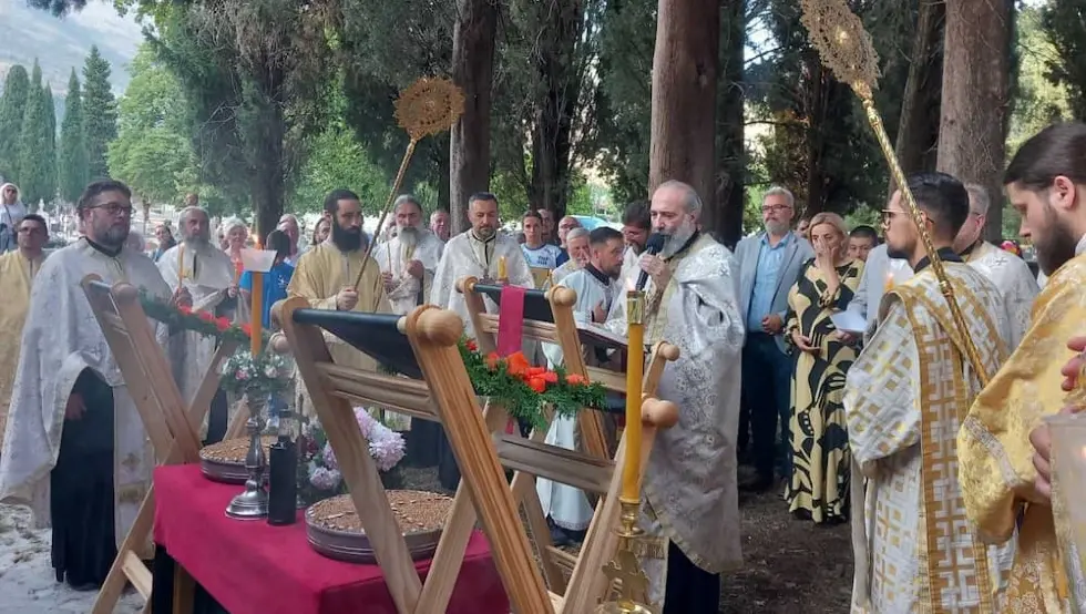 Видовданска литија у Требињу