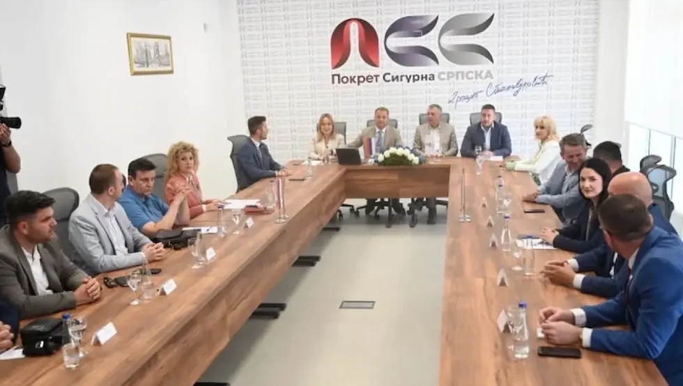 Почео састанак опозиционих лидера у Бањалуци