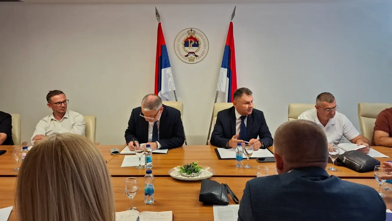 Бубић и Шеранић са представницима институција и пословне заједнице