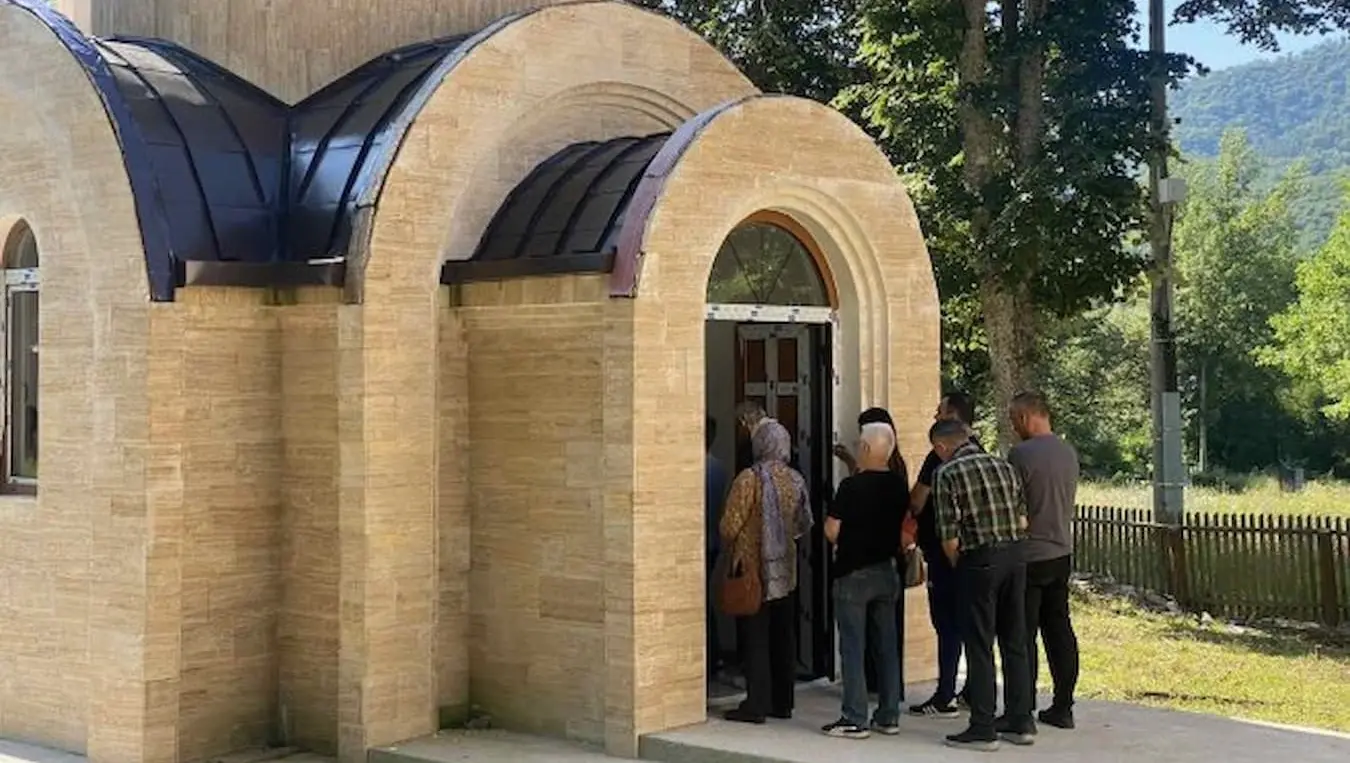 Литургија код Возуће као знак сјећања на убијене Србе