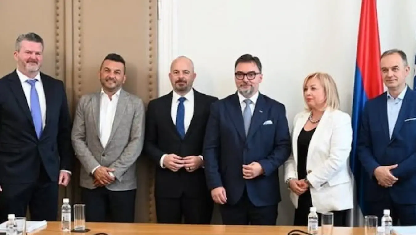 потписан уговор