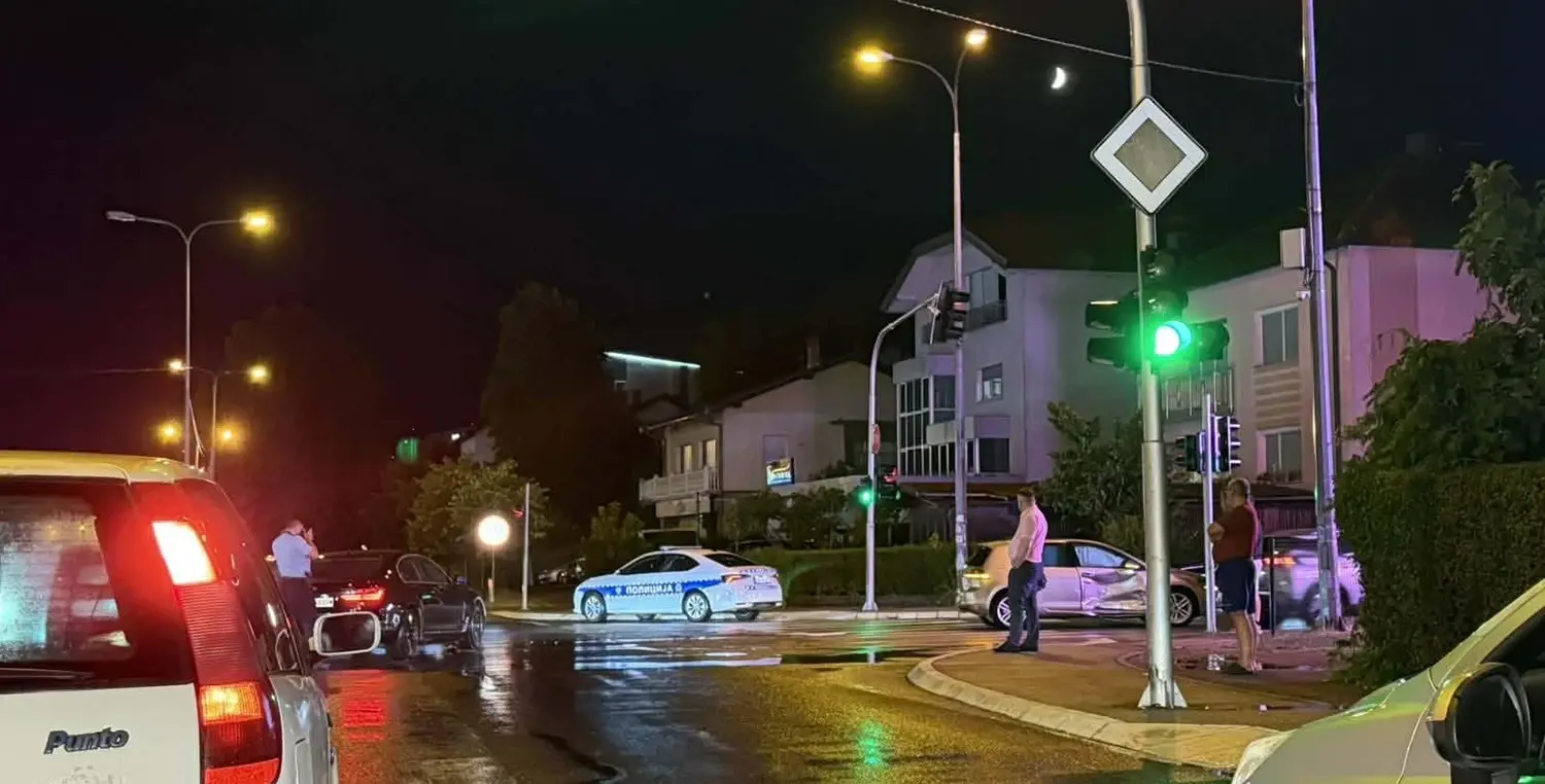 Удес код Емпориума у Бањалуци