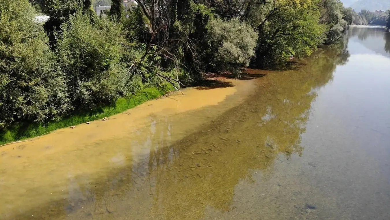 Алармиране институције због Неретве: Узети узорци воде, инспектори сутра у ванредној контроли