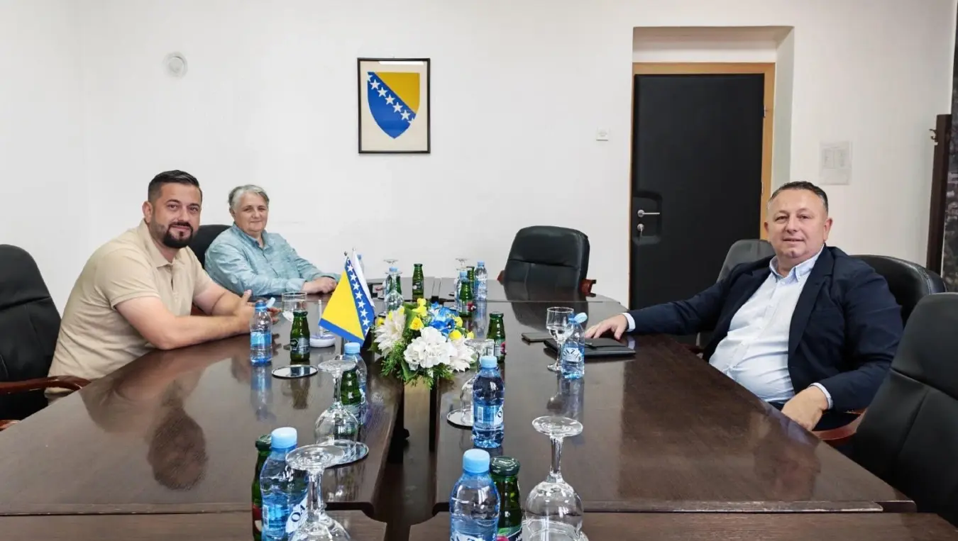 Јовић и Суљаковић разговарали о положају српских повратника у Маглај