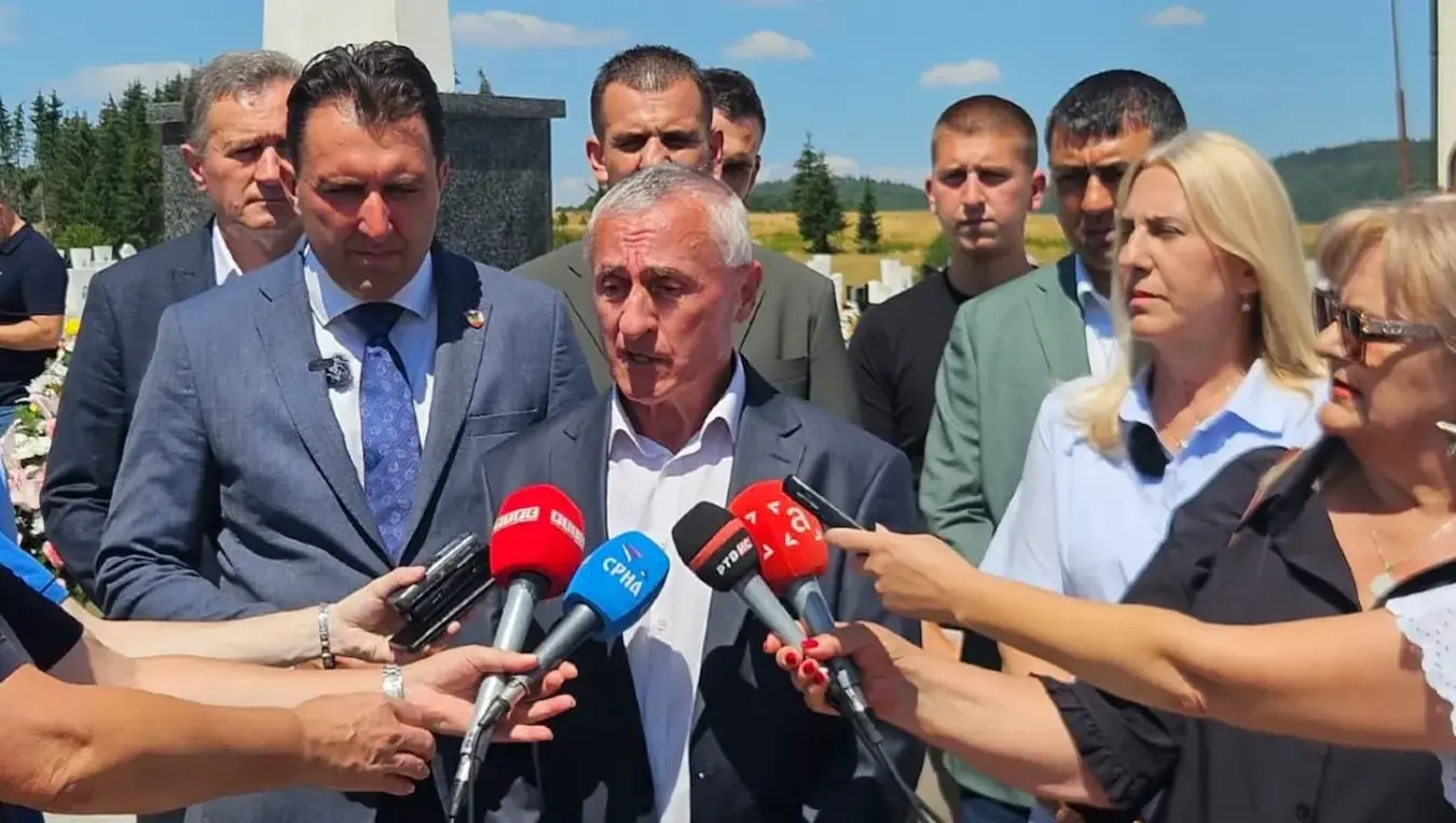 Врховац: Српска увијек на првом мјесту