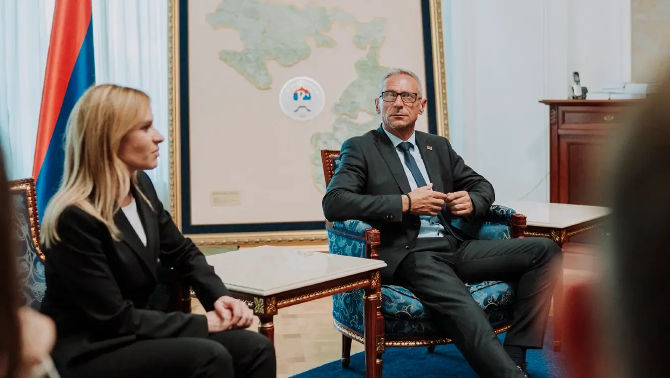 Остојић, Стаменковски: Борцима и ратним војним инвалидима омогућити права у обје републике