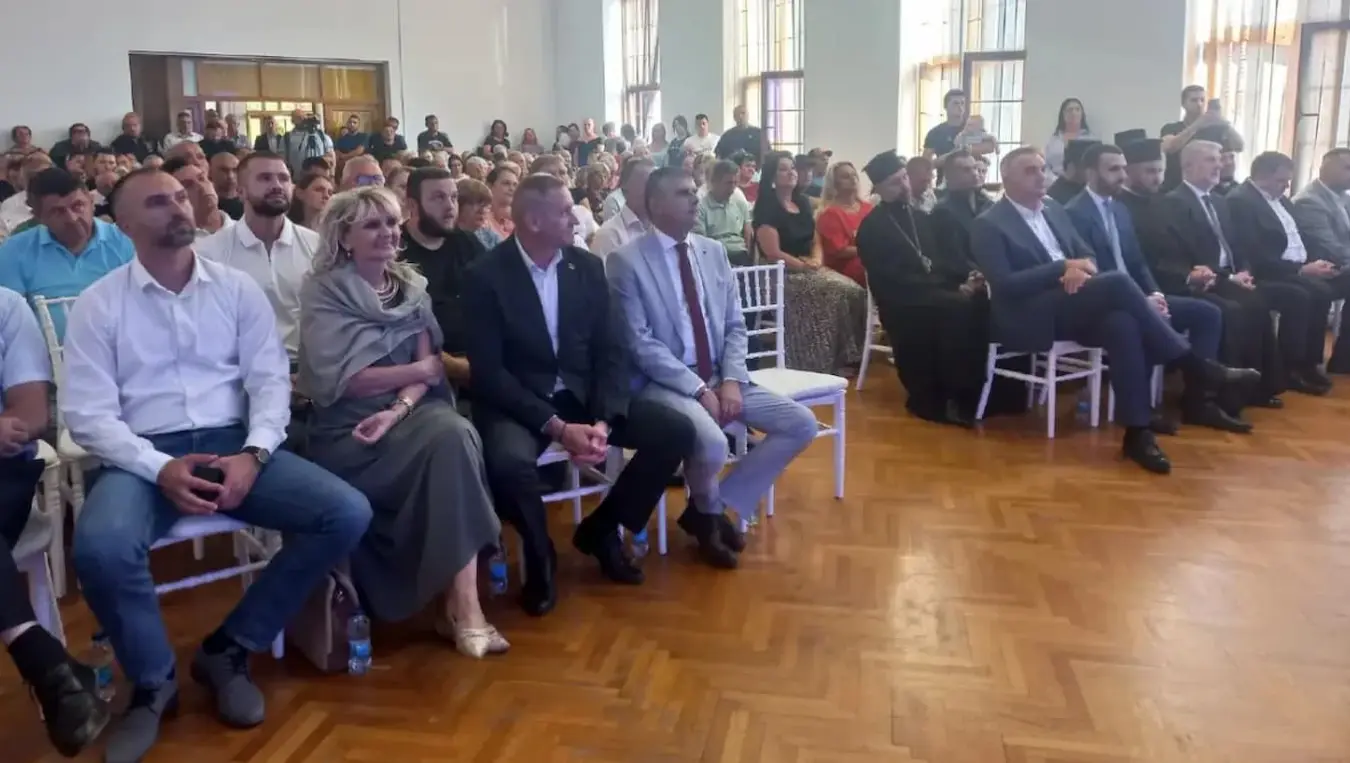 Минић у Босанском Петровцу: Српска је увијек уз свој народ у ФБиХ
