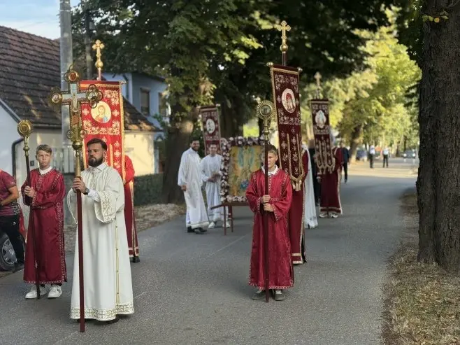 Литија улицама Прњавора