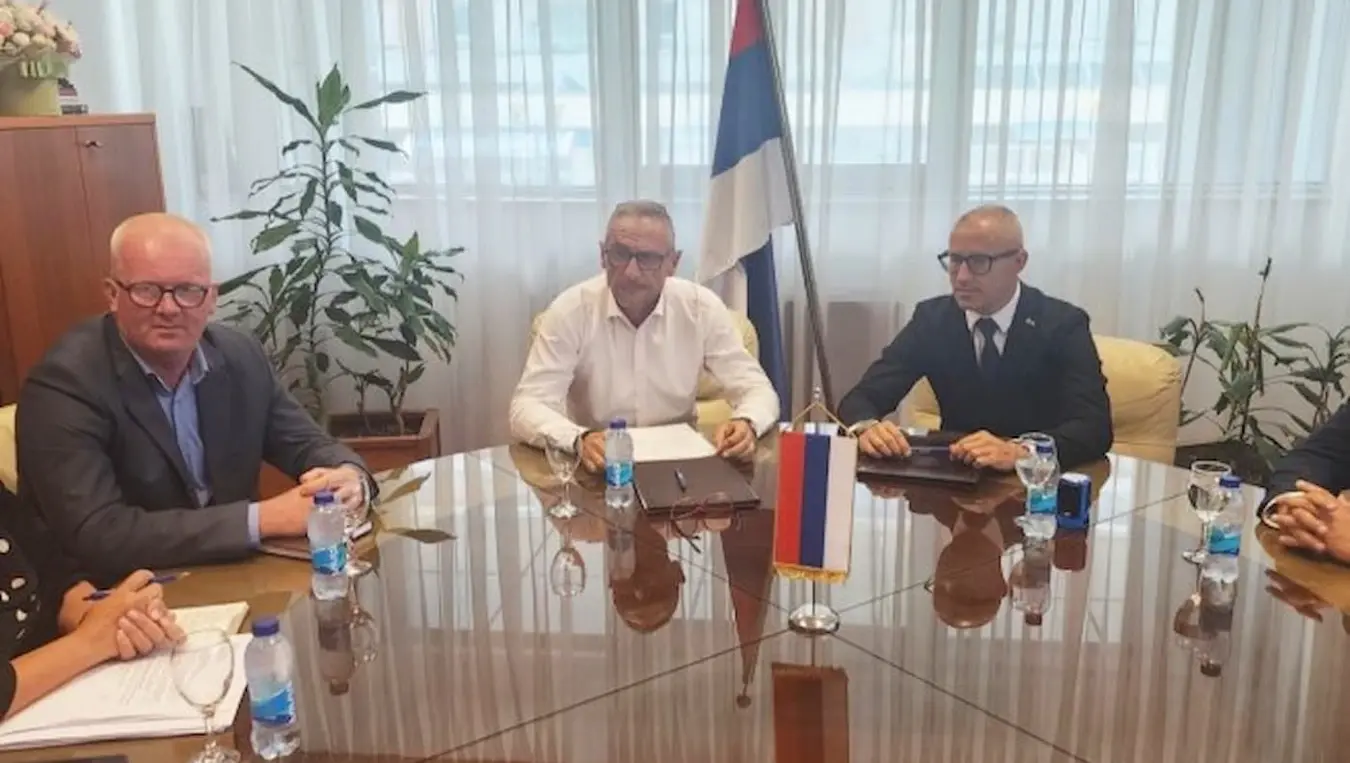Остојић и Томаш у Прњавору: Пет станова за породице погинулих бораца и ратне војне инвалиде