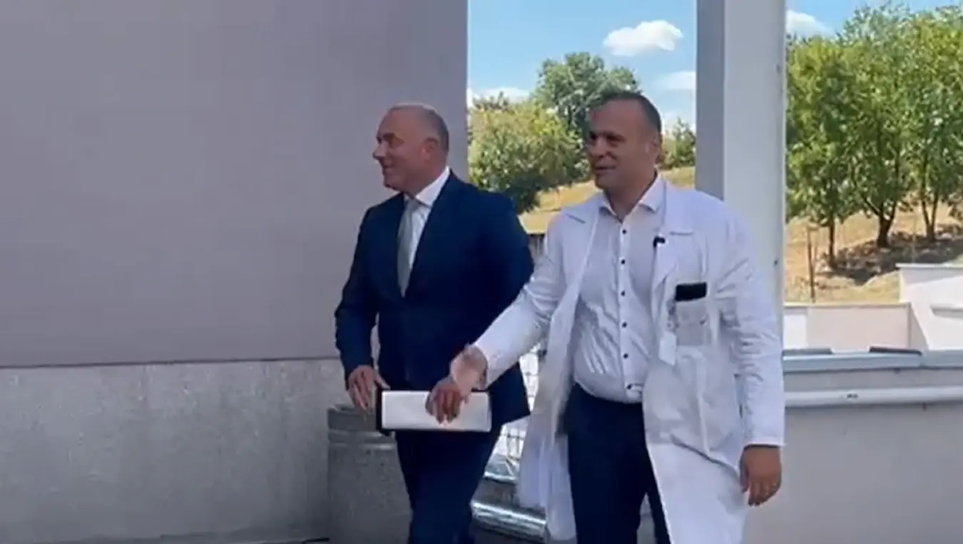 Државни секретар Министарства здравља Србије у посјети УКЦ-у