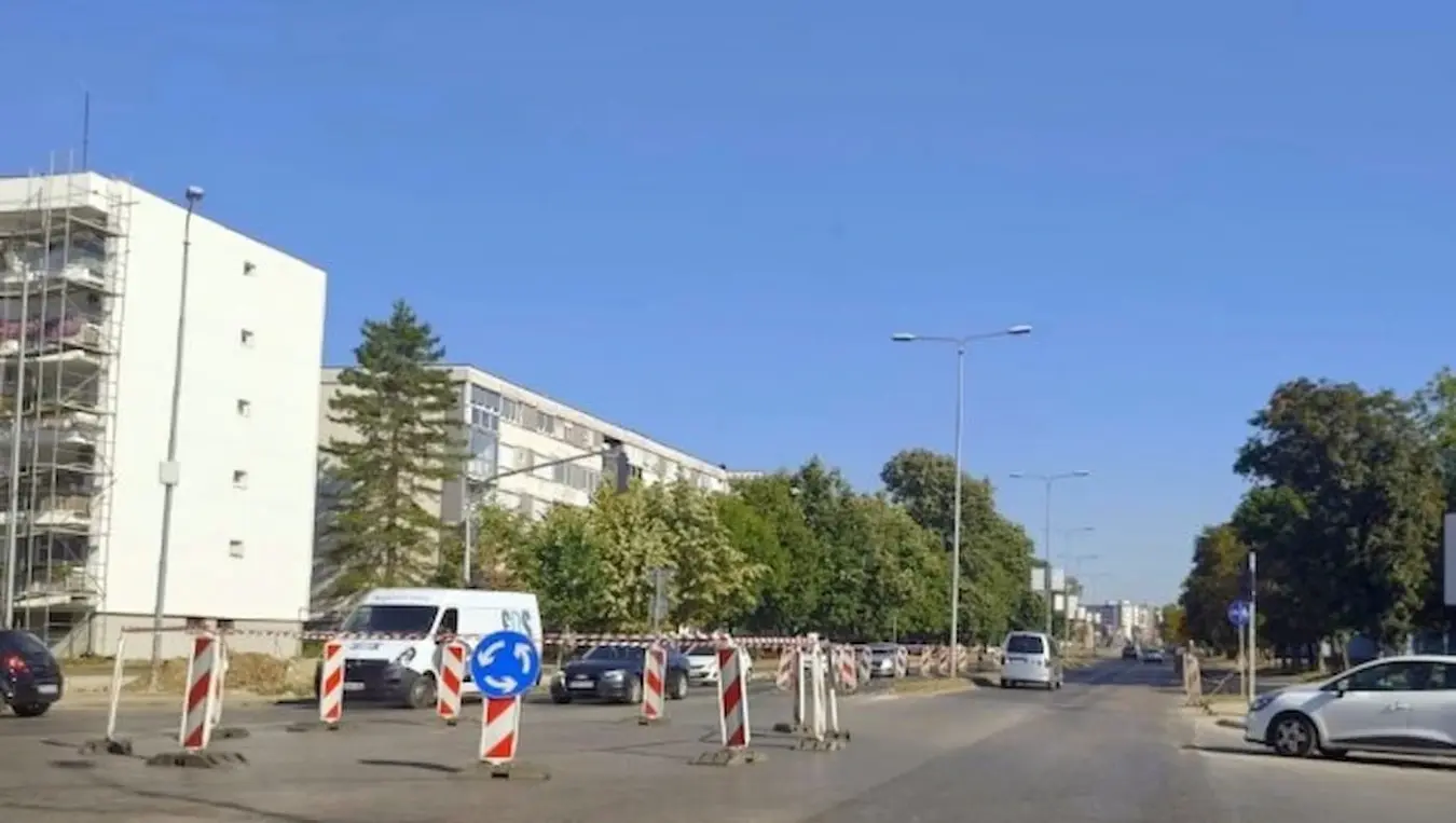 Код "Ауди сервиса" у Бањалуци постављен привремени кружни ток