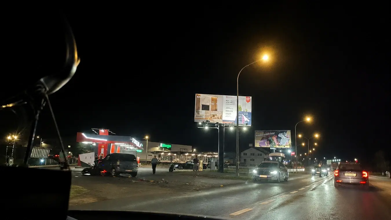 Тешка несрећа у Приједору: Мотоциклиста пребачен на УКЦ