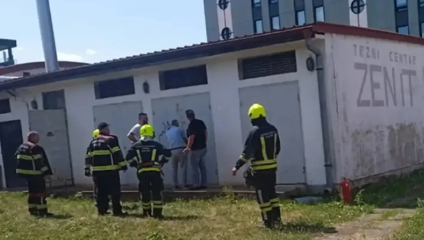 ТЦ "Зенит" и оближње зграде и даље без струје