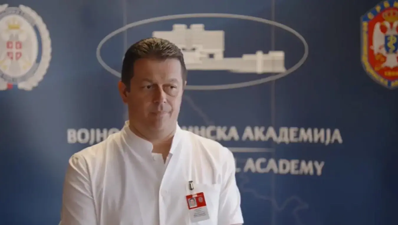 Замјеник начелника Војномедицинске академије /ВМА/у Београду пуковник Иван Лековић