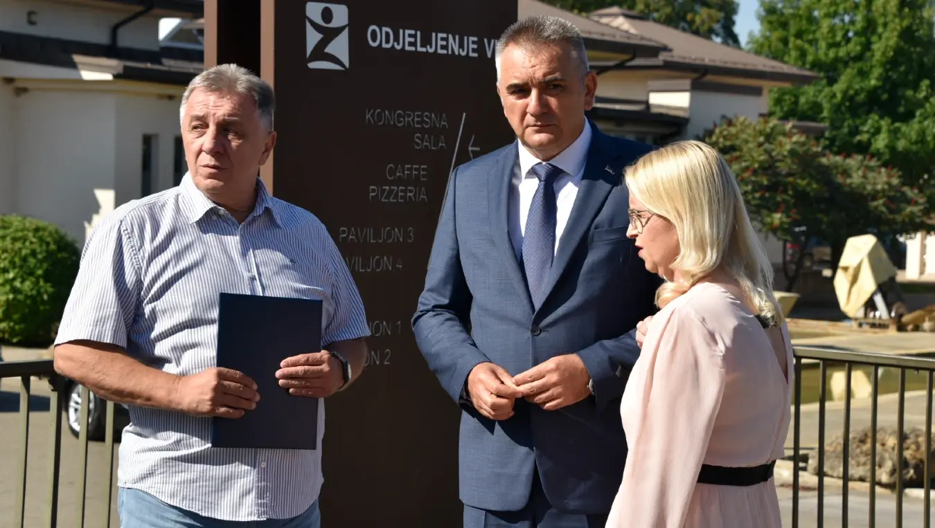 Подршка Владе како би се унаприједиле услуге института "Др Мирослав Зотовић"