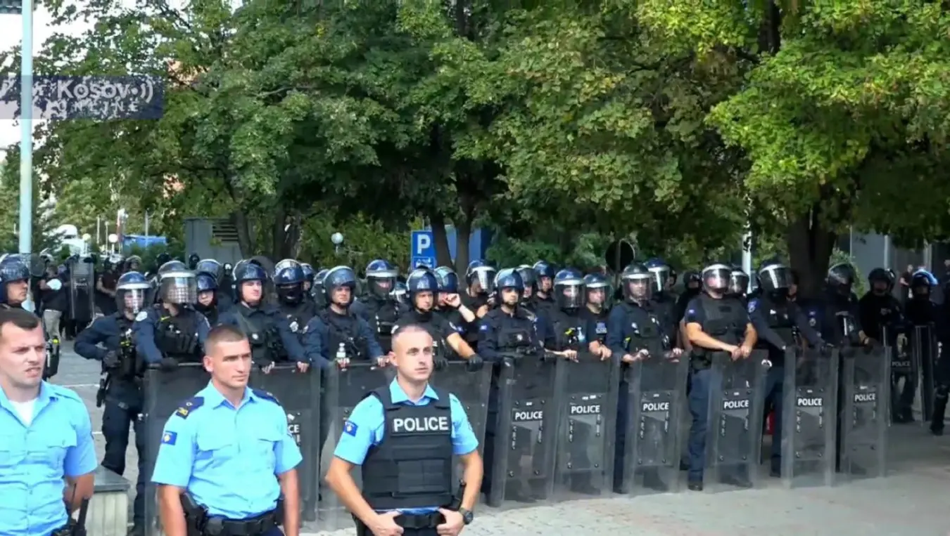 полиција Приштина
