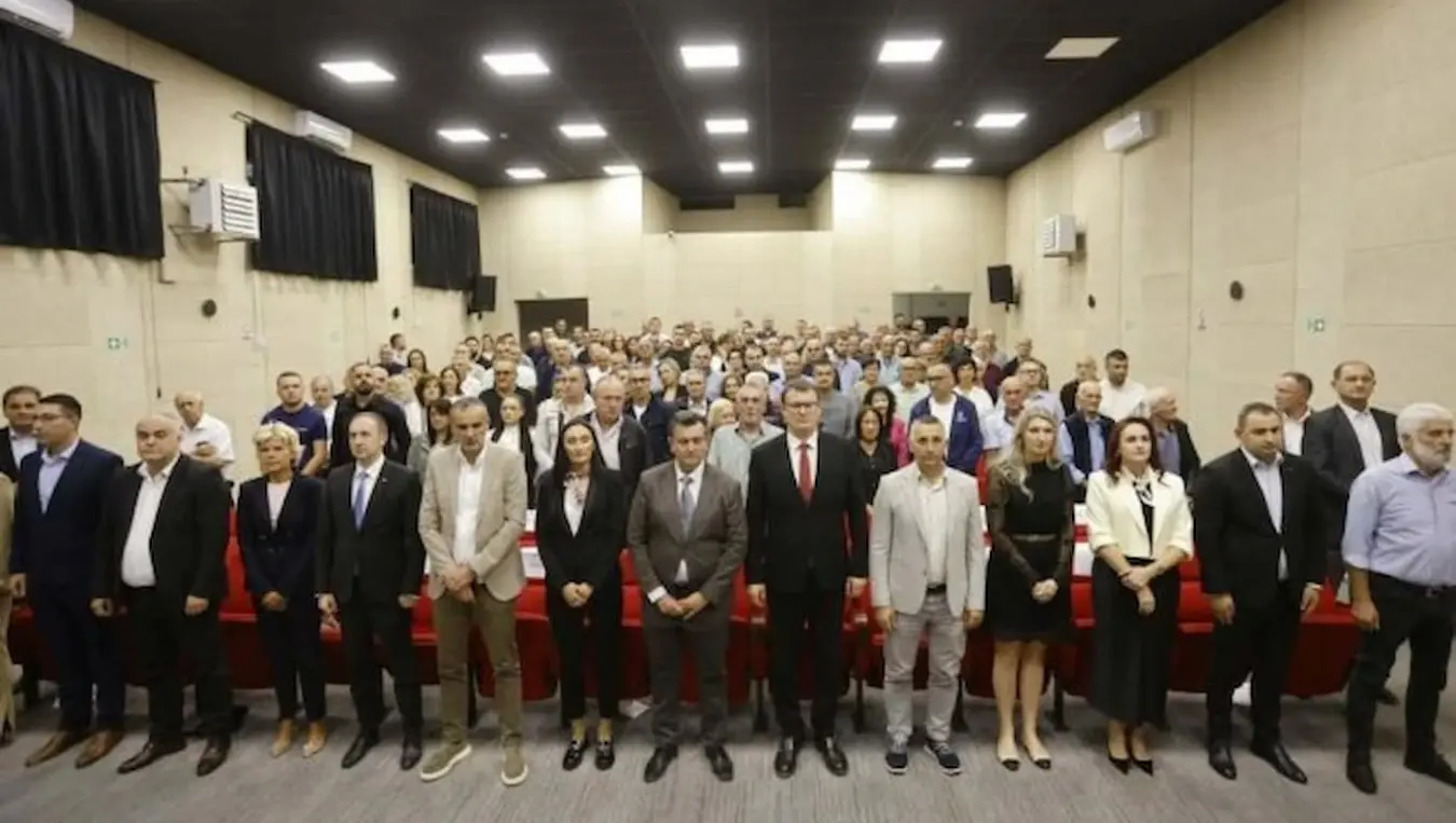 Божовић: Институционални положај Републике Српске не смије бити доведен у питање