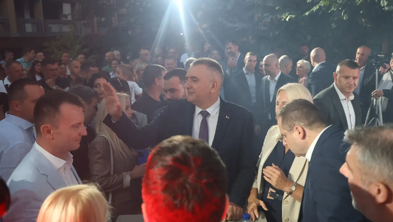 Минић: Хвала, Бањалуко, идемо снажно и одлучно у велику побједу