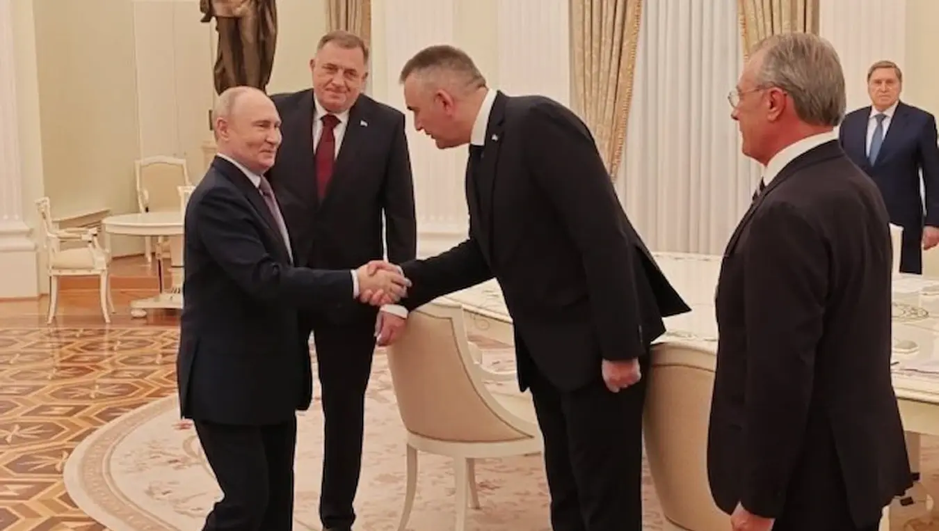 Путин са Минићем и Додиком: Желимо праведнији однос према Србима, а наметања сматрамо неприхватљивим